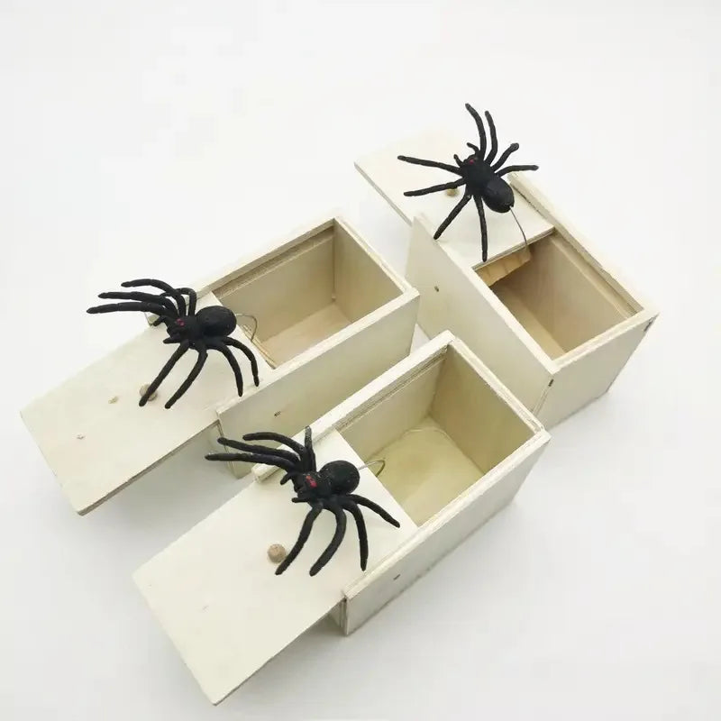 Boîte Maudite — Araignée surprise