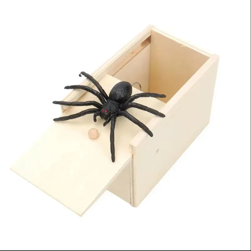 Boîte Maudite — Araignée surprise